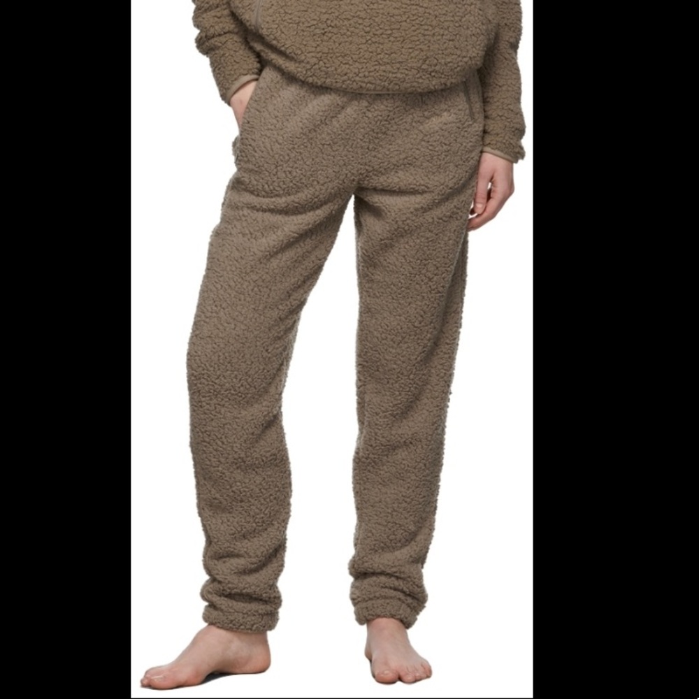 SKIMS Desert Taupe Teddy Jogger Sherpa Size 2X